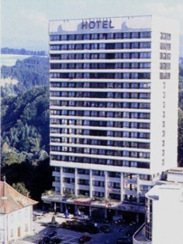 Отель Western Goldenes Rad 3*